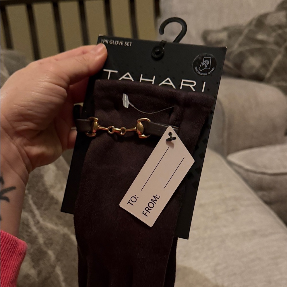 Tahari Dark Brown women’s Gloves with Gold Accent - Picture 2 of 5